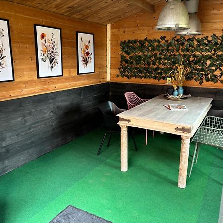 Vakantiehuis Klaartje Kip Voor 4 Personen, Landelijk Gelegen! Enschede Exterior foto